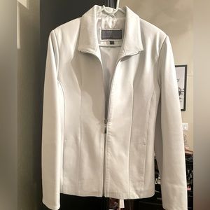 Chevignon white leather size L (small)